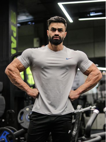 تيشرت مردانه مردانه آستين كوتاه آجري NIKE