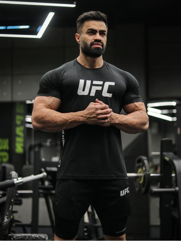 تيشرت مردانه مردانه آستين كوتاه ميراژ UFC