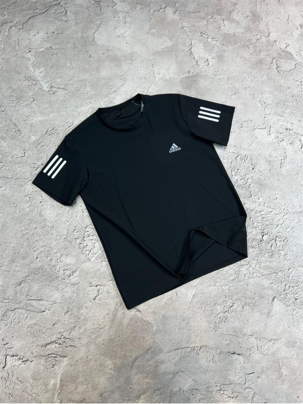 تيشرت مردانه مردانه وارداتي 23221 ADIDAS