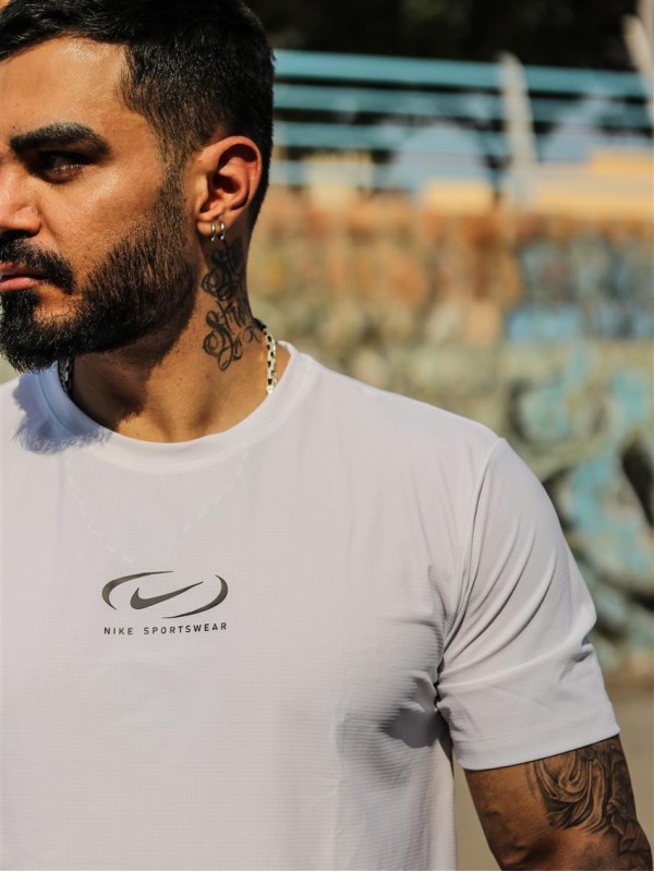 تيشرت مردانه مردانه وارداتي 81213 NIKE