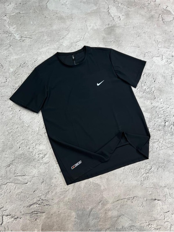 تيشرت مردانه مردانه وارداتي 23222 NIKE