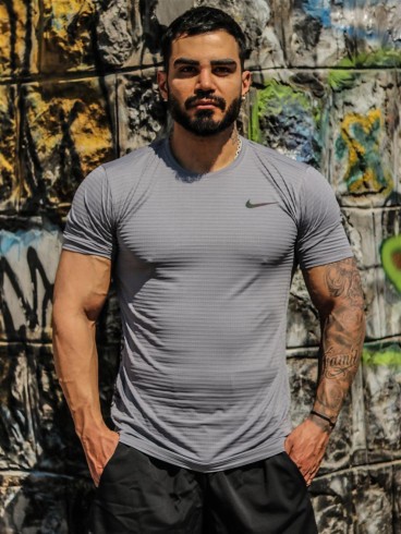 تيشرت مردانه مردانه يوتاب NIKE