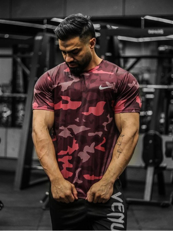 تيشرت مردانه مردانه چريكي NIKE
