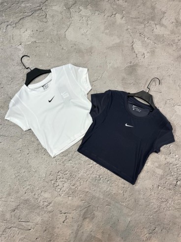 كراپ ورزشي زنانه NIKE