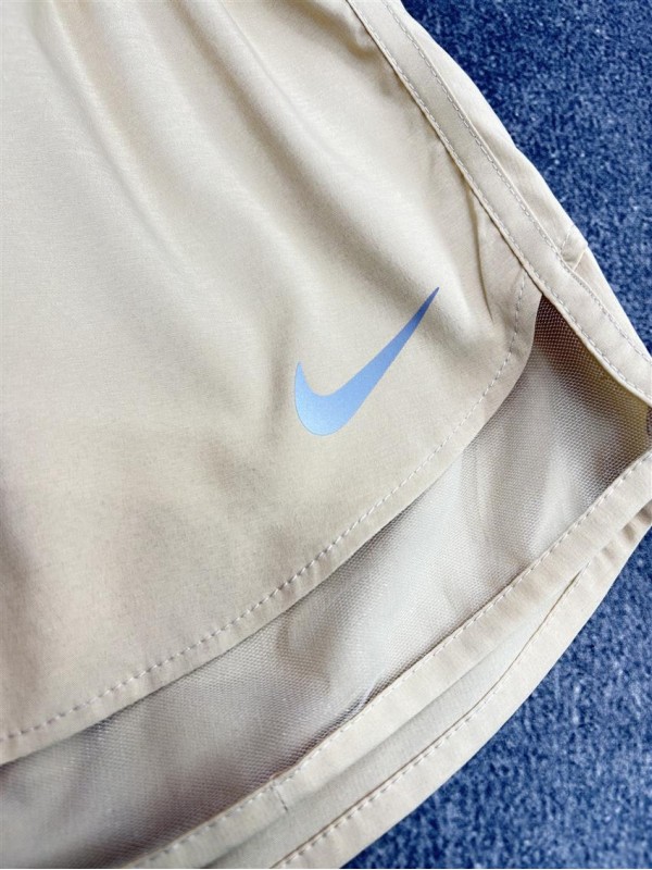 شلوارك زنانه زنانه ايرو پايين تور NIKE