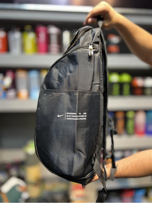 كوله لوازم ورزشي جاكفشي دار NIKE