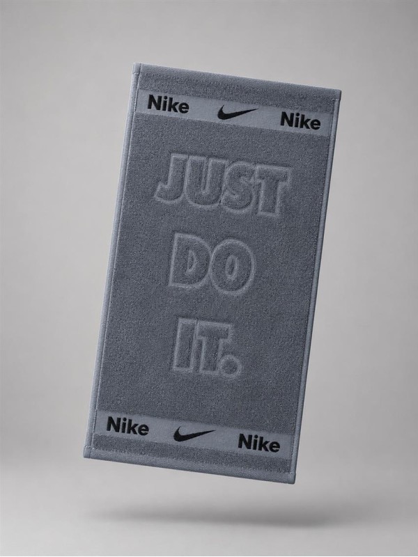 حوله لوازم ورزشي باشگاهي 40*80 NIKE
