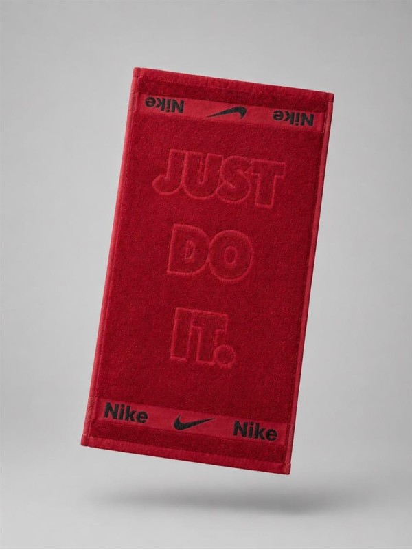 حوله لوازم ورزشي باشگاهي 40*80 NIKE