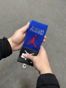 جوراب اسپرت ساق بلند گلدوزي JORDAN