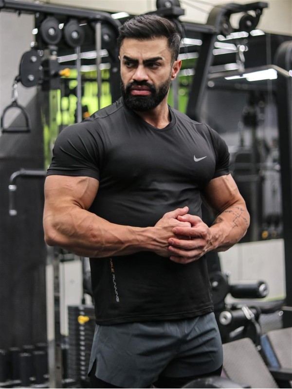 تيشرت مردانه مردانه آستين كوتاه گياهي 2870 NIKE