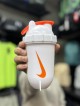 شيكر لوازم ورزشي يك تكه بمبي NIKE