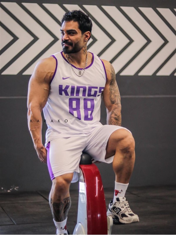 ست ورزشي مردانه مردانه بسكتبالي king شلوارك بلند
