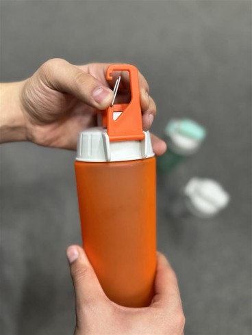 شيكر لوازم ورزشي يك تكه new b