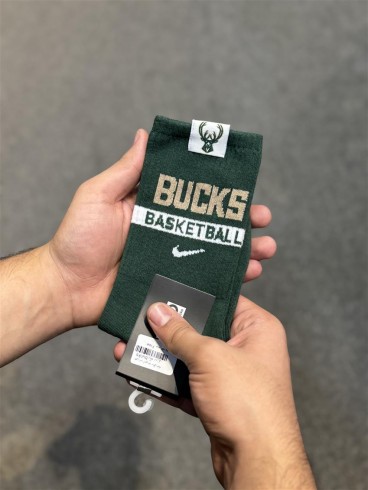 جوراب اسپرت ساق بلند bucks تيكه دوزي