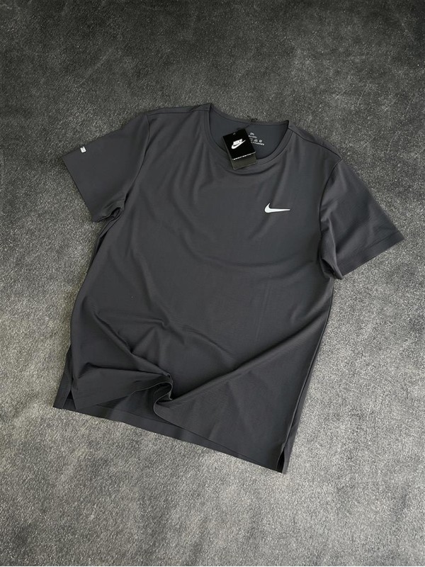 تيشرت مردانه مردانه آستين كوتاه 185 NIKE
