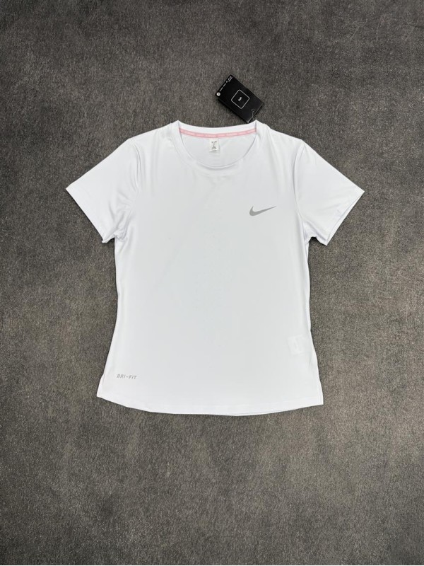 تيشرت زنانه زنانه 23209 NIKE