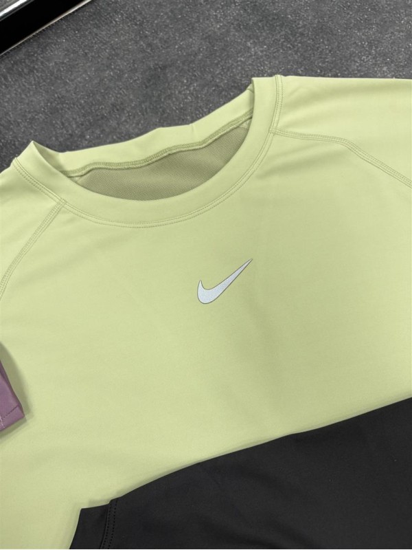 تيشرت زنانه زنانه استين كوتاه 027 NIKE