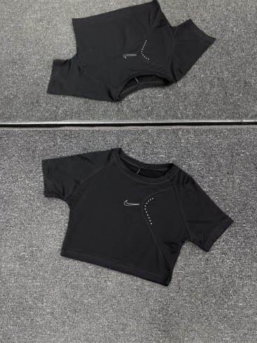 كراپ ورزشي زنانه استين كوتاه hip NIKE