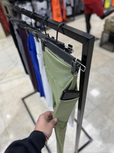 لگ زنانه زنانه برمودا جا موبايلي دار NIKE