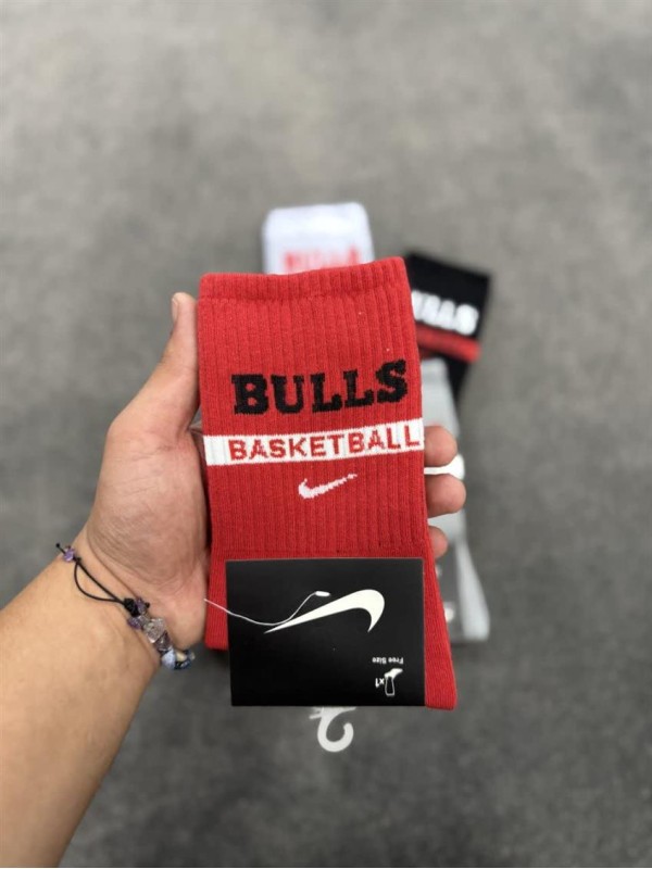 جوراب اسپرت ساق بلند bulls new CHICAGO
