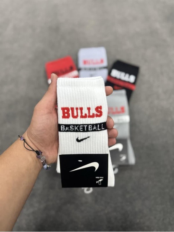 جوراب اسپرت ساق بلند bulls new CHICAGO