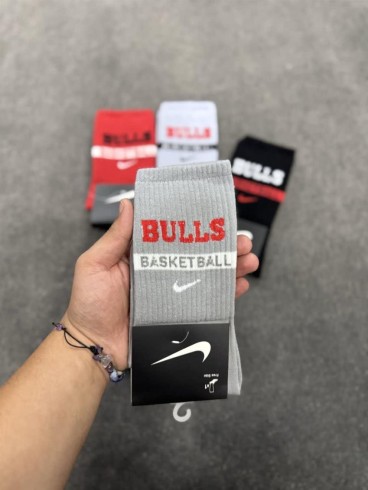 جوراب اسپرت ساق بلند bulls new CHICAGO