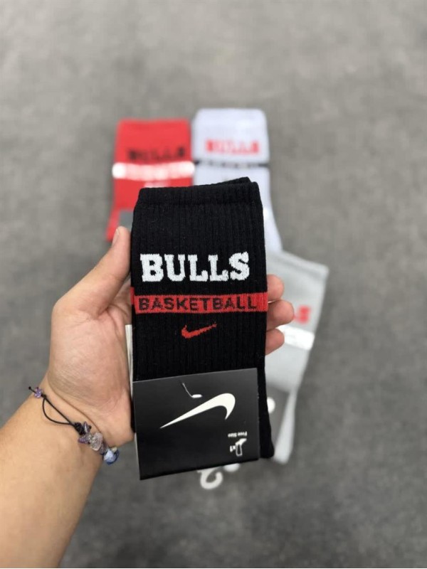جوراب اسپرت ساق بلند bulls new CHICAGO