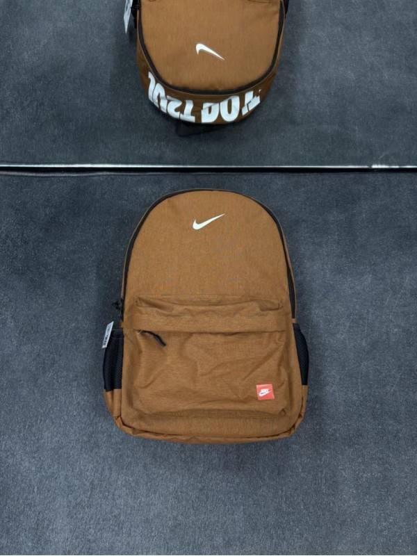 كوله لوازم ورزشي پاكتي NIKE