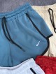 شلوارك زنانه زنانه چاكدار NIKE