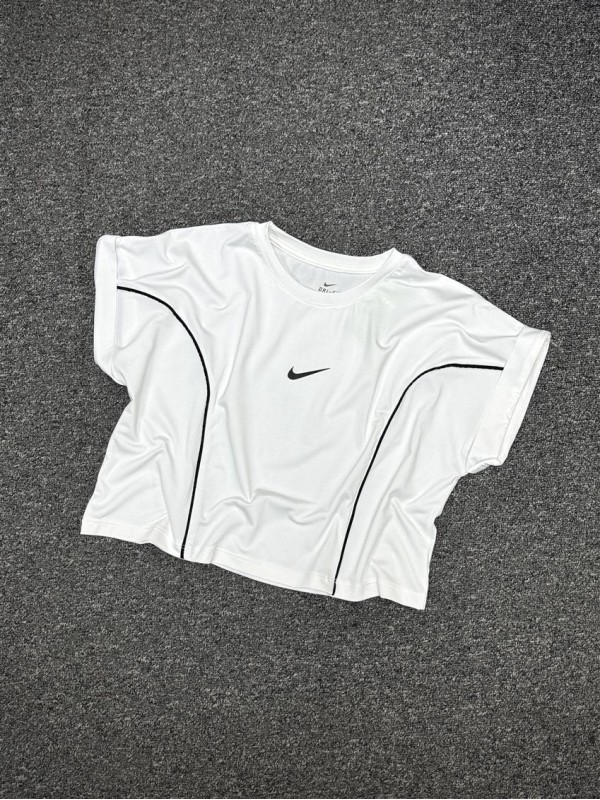 كراپ ورزشي زنانه استين كوتاه پاكتي NIKE