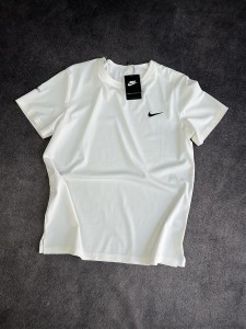 تيشرت مردانه مردانه آستين كوتاه 185 NIKE