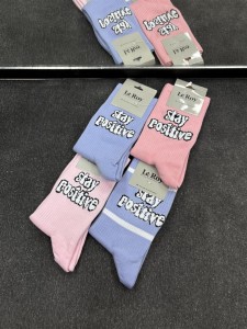 جوراب اسپرت ساق بلند stay positive