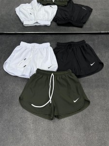 شلوارک کشاله دار زنانه ایرو Nike