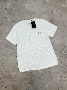 تيشرت زنانه زنانه استين كوتاه يقه v NIKE