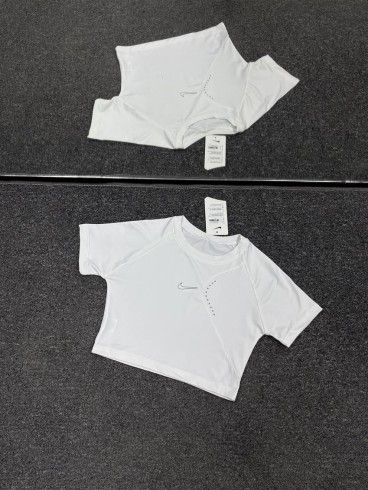 كراپ ورزشي زنانه استين كوتاه hip NIKE