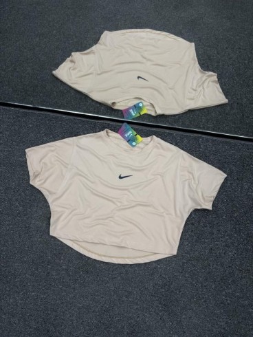 كراپ ورزشي زنانه استين كوتاه karako NIKE
