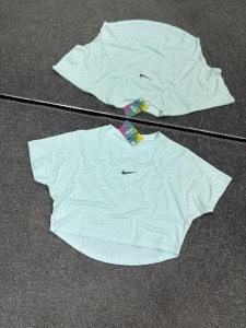 كراپ ورزشي زنانه استين كوتاه karako NIKE