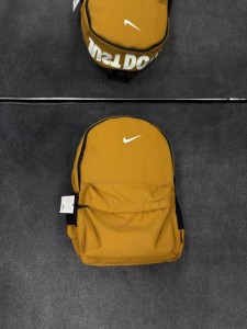 کوله پاکتی ورزشی Nike