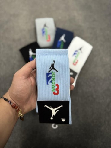جوراب اسپرت ساق بلند 23 طرح جديد JORDAN