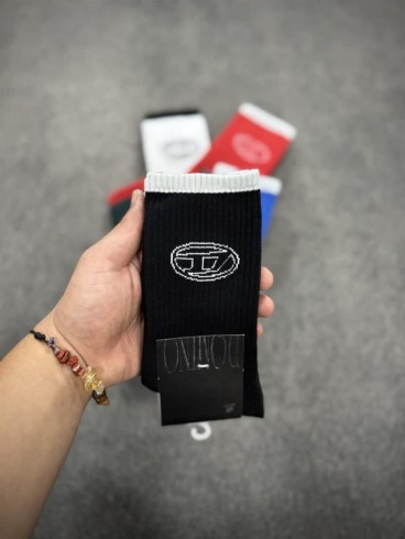 جوراب اسپرت ساق بلند Diesel