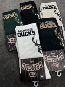 جوراب اسپرت ساق بلند bucks new