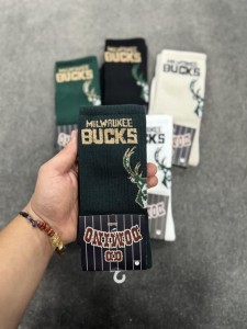 جوراب اسپرت ساق بلند bucks new
