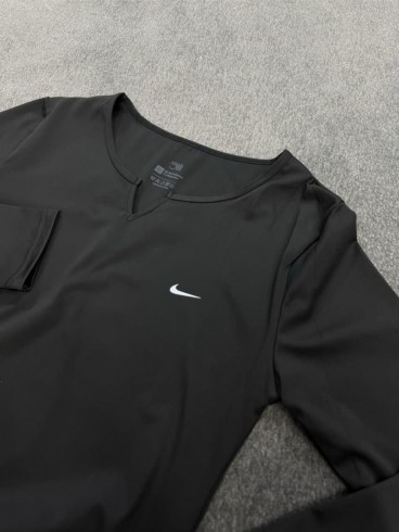 تيشرت زنانه زنانه آستين بلند فينگردار 044 NIKE