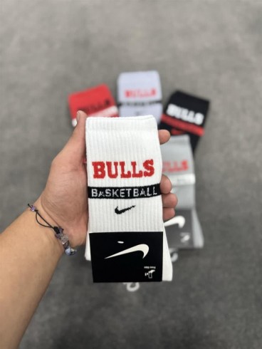 جوراب اسپرت ساق بلند bulls new CHICAGO