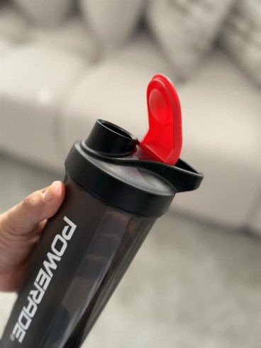 شيكر لوازم ورزشي يه تيكه Powerade
