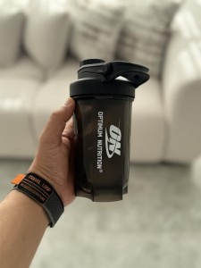 شيكر لوازم ورزشي يه تيكه ON