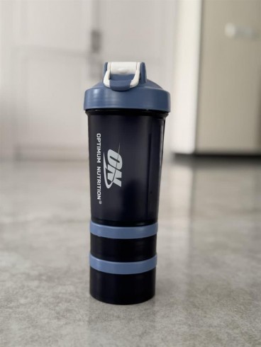 شيكر لوازم ورزشي سه تيكه ON