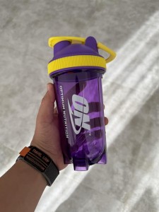 شيكر لوازم ورزشي يه تيكه 1031 ON