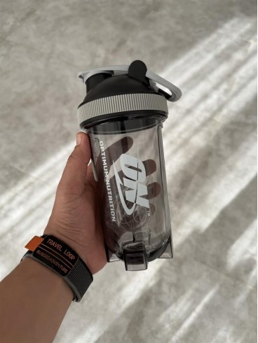 شيكر لوازم ورزشي يه تيكه 1031 ON