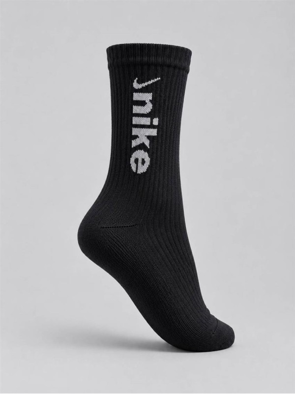 جوراب اسپرت ساق بلند نوشته NIKE